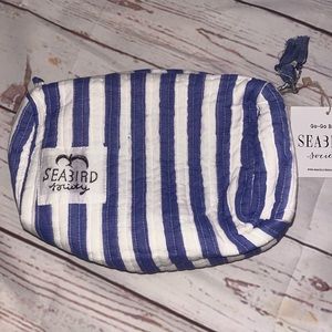 Seabird society 2 piece makeup bag set new with tags.